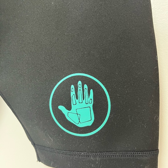 Women’s short style Body Glove warm wet suit. High Viz - M 7/8. New with tags - Picture 6 of 8